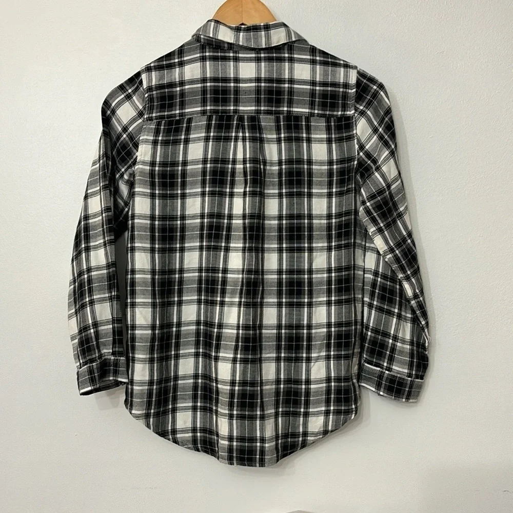 Gap Kids Girls Black and White Soft Flannel Long Sleeve Button up Shirt